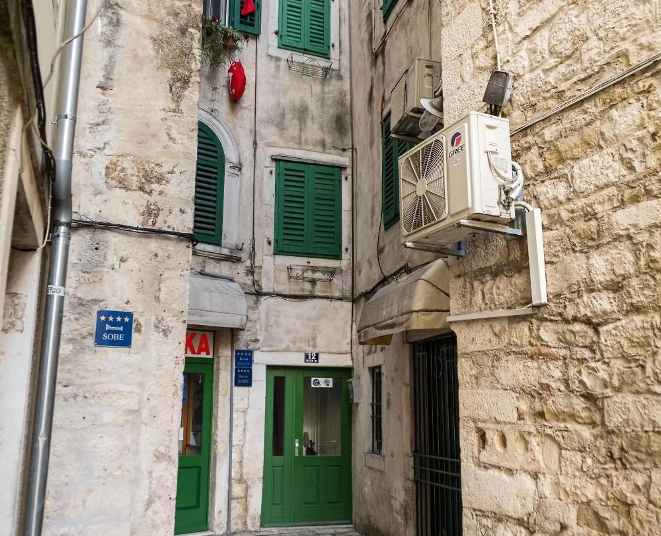 Split City Centre Room Appartement